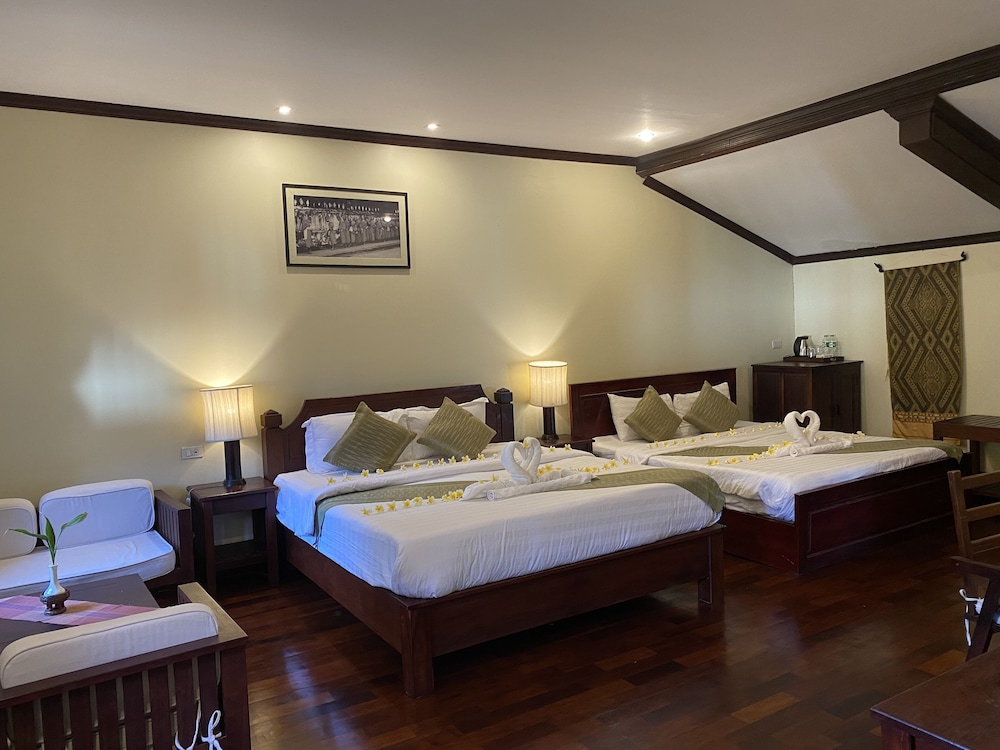 luang prabang residence and travel