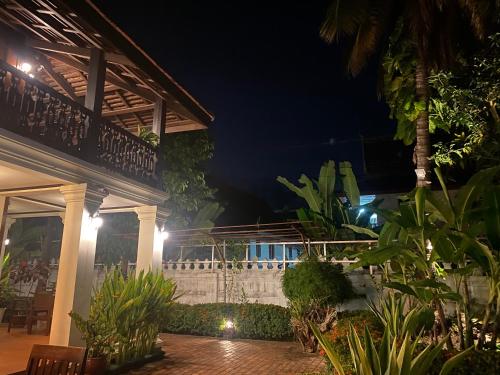 luang prabang residence and travel