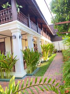 luang prabang residence and travel