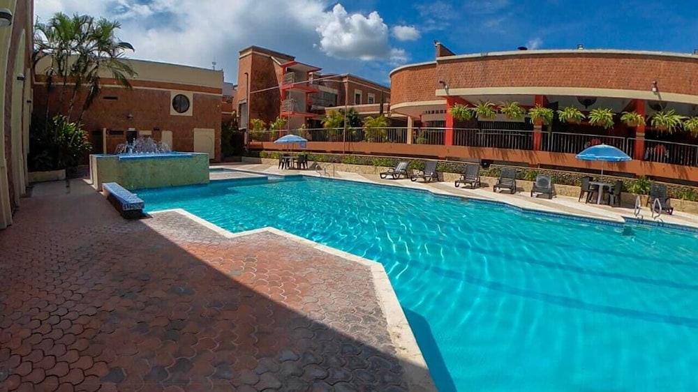 hotel mariscal robledo cartago