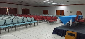 hotel mariscal robledo cartago