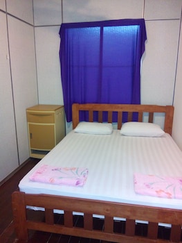 discovery malacca hostel