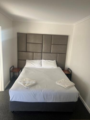 yass motel