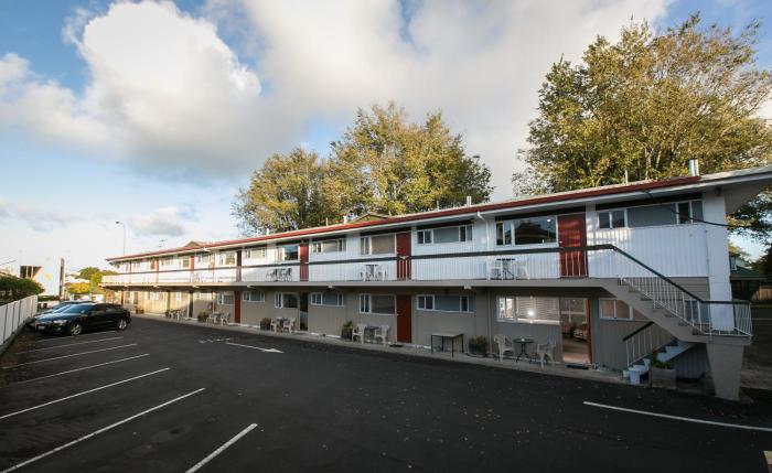 ranfurly evergreen motel