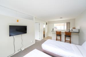 ranfurly evergreen motel