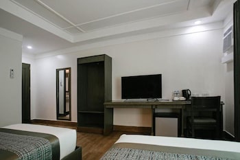diamond suites and residences