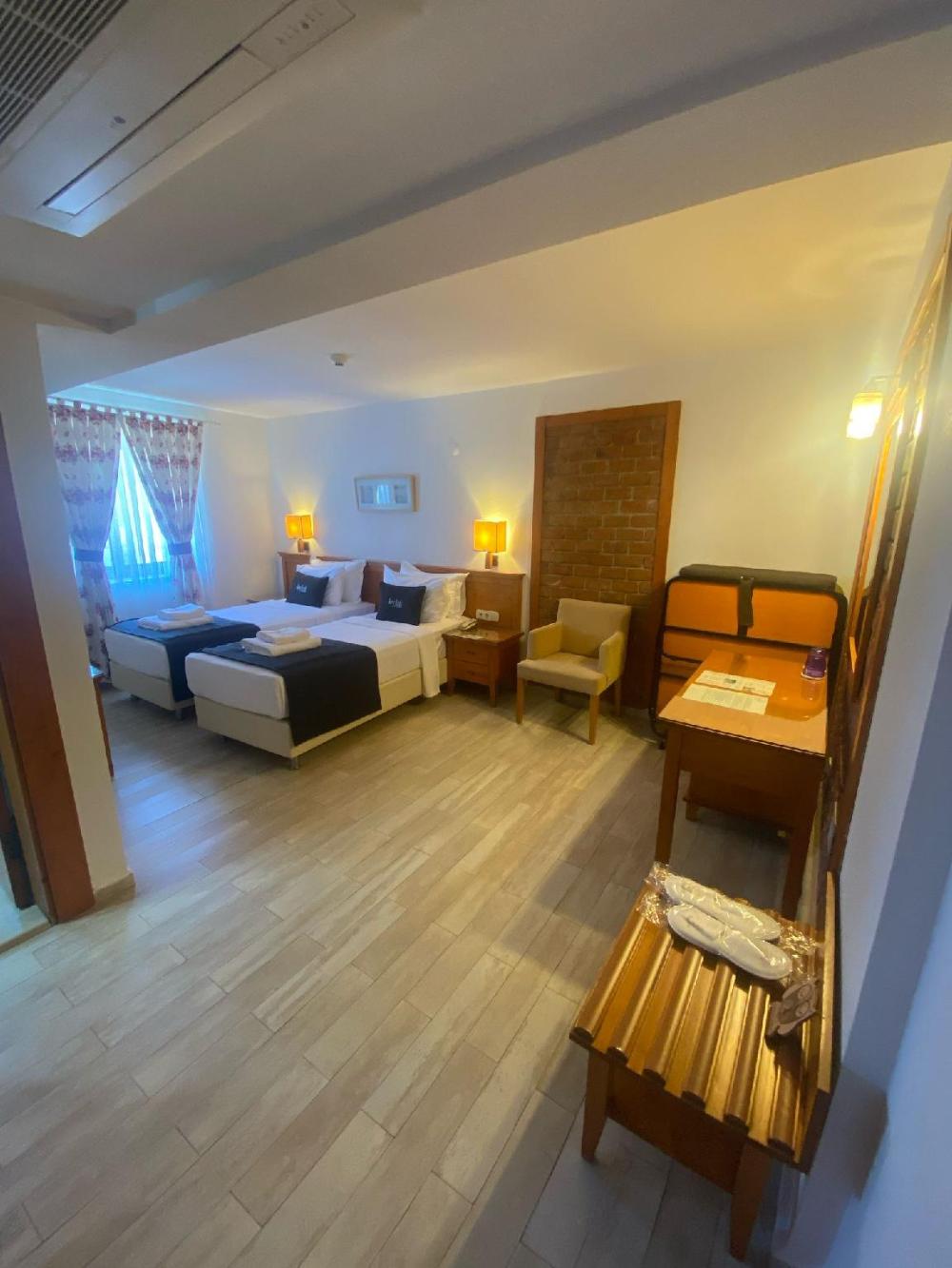 leylak boutique hotel and brasserie boutique class