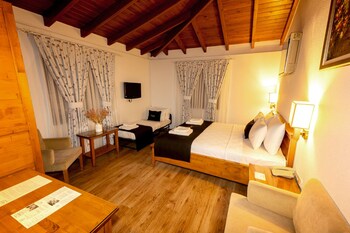 leylak boutique hotel and brasserie boutique class
