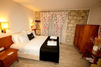 leylak boutique hotel and brasserie boutique class