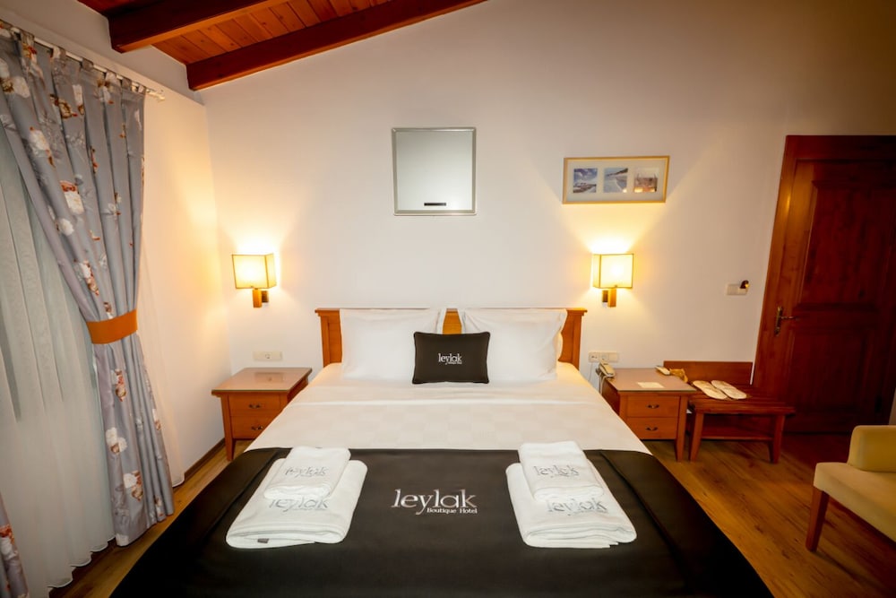 leylak boutique hotel and brasserie boutique class