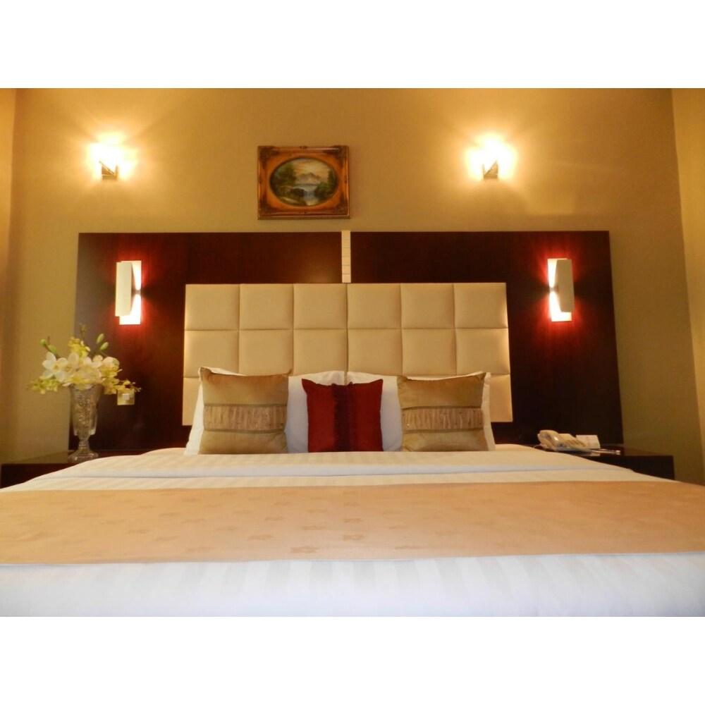 sun and sands seaview hotel