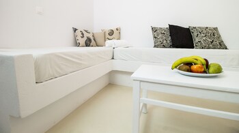 colosseo studios and apartments