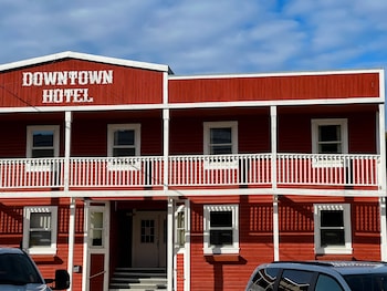 the downtown a coast hotel