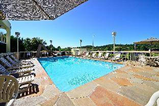 Best Western Cades Cove Inn,Fontana Dam>>Clover Hill,3 star