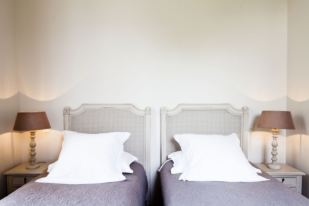 chateau les carrasses