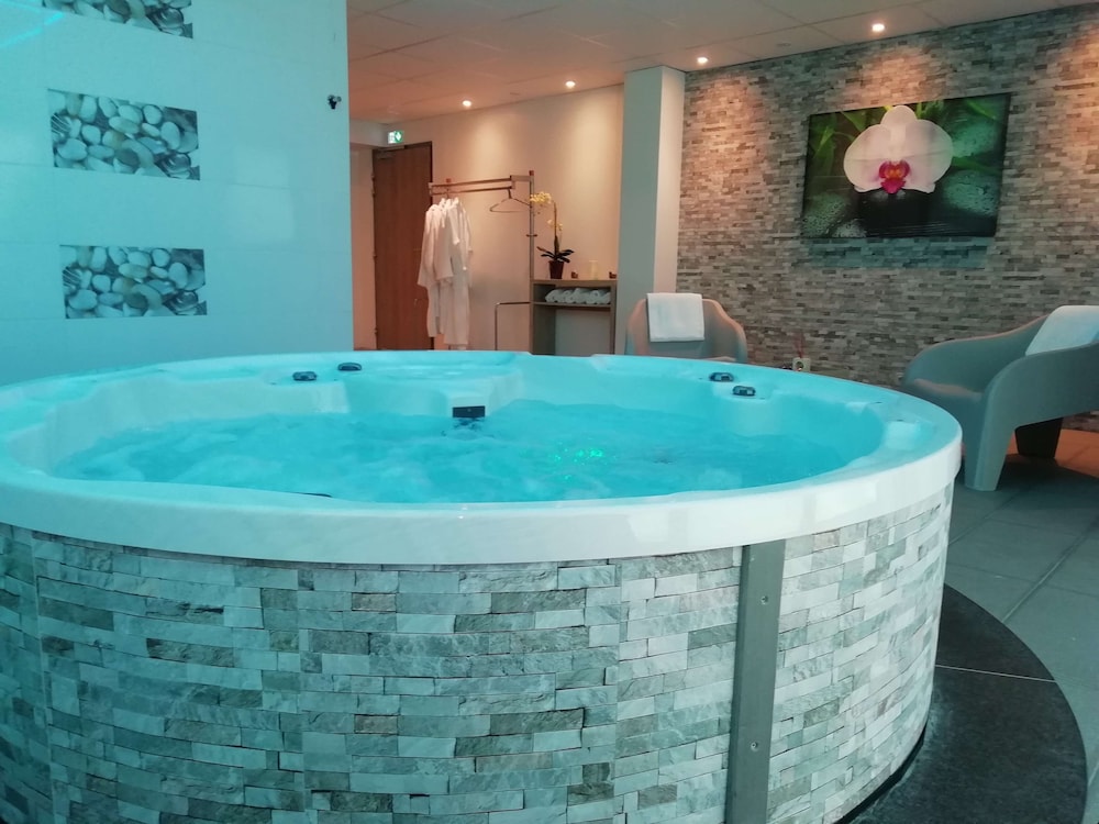 Best Western Les Aureliades,Loire-Atlantique>>Le Pallet,3 star