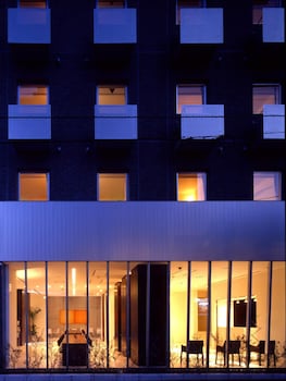 7 days hotel plus