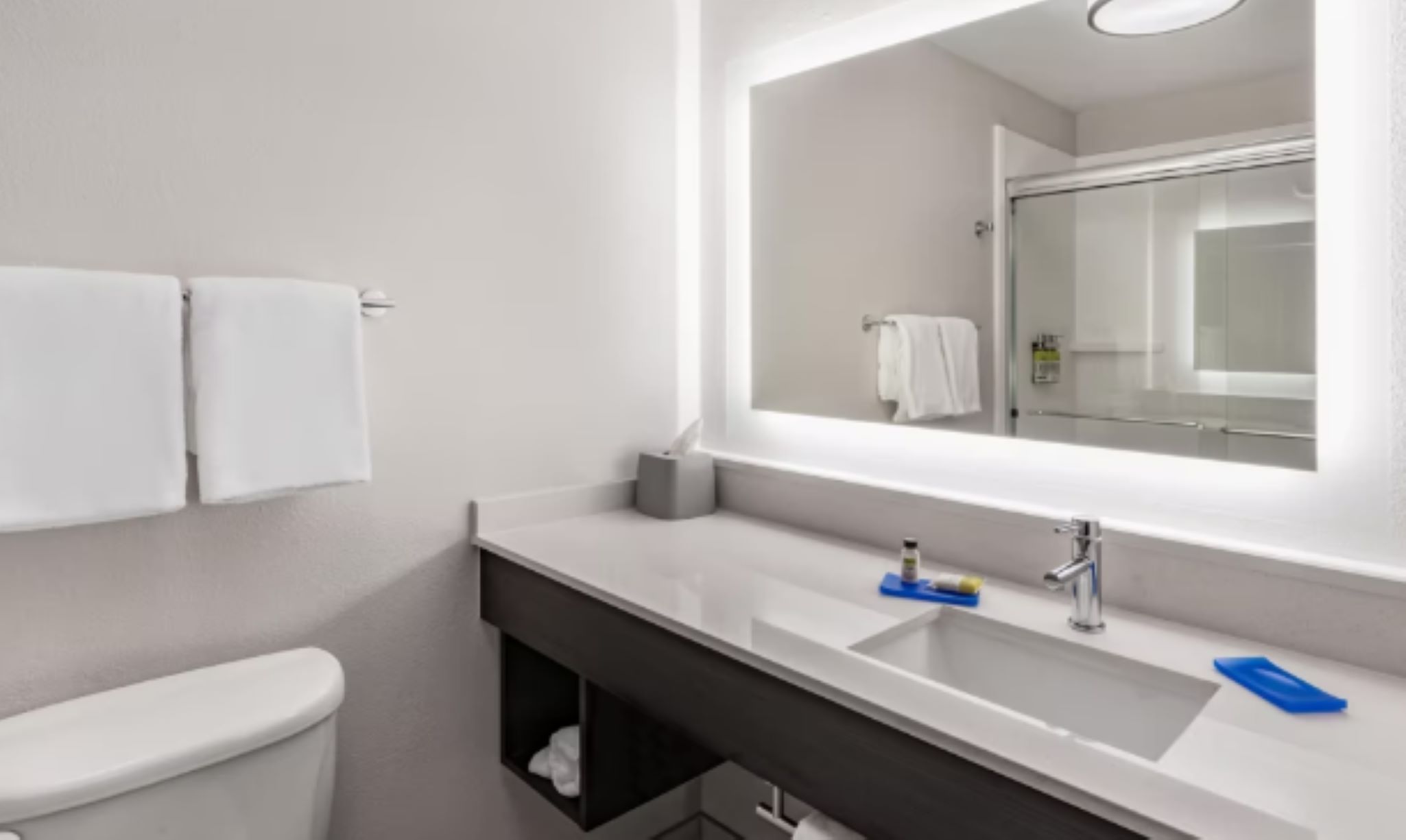 holiday inn express and suites trinidad by ihg