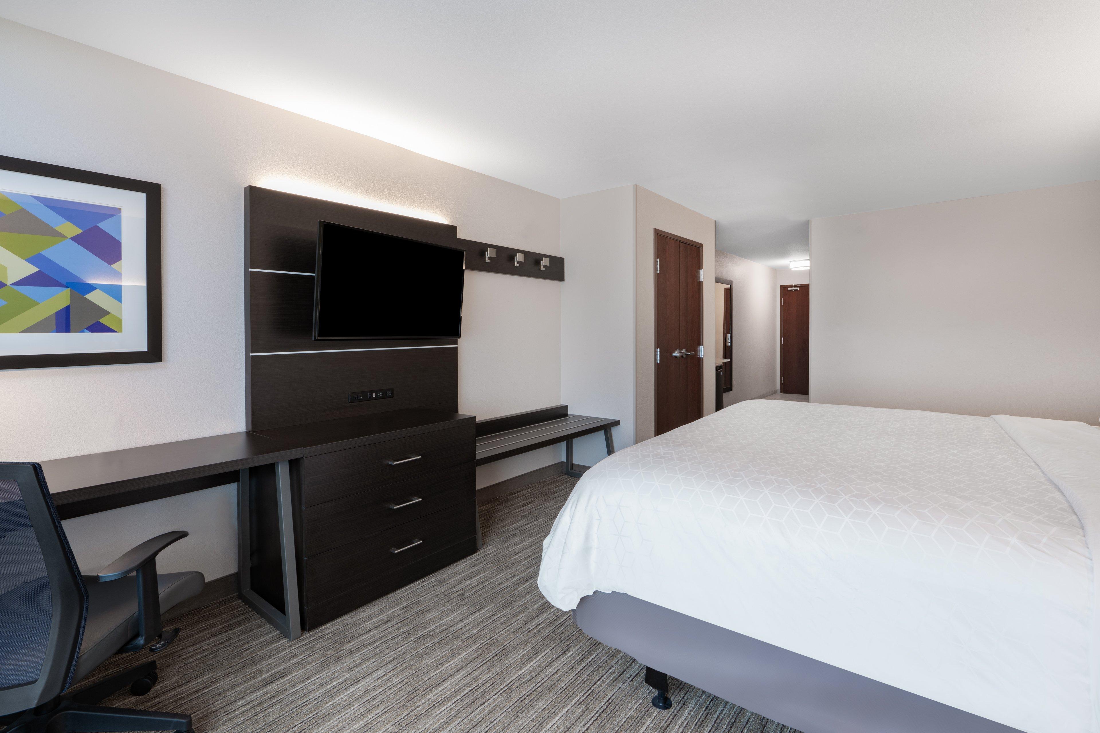 holiday inn express and suites trinidad by ihg