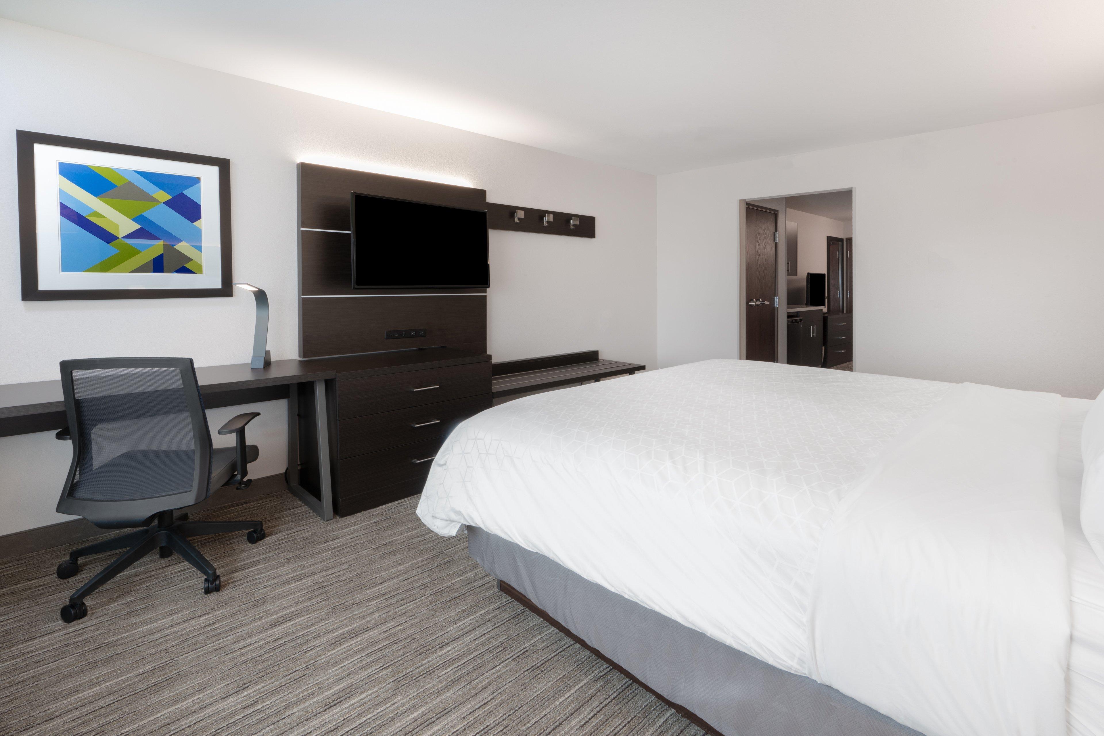 holiday inn express and suites trinidad by ihg