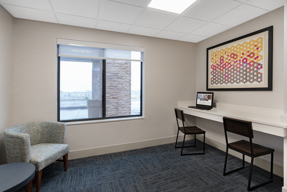 holiday inn express and suites trinidad by ihg