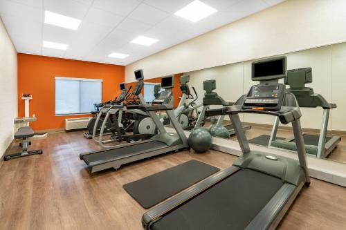 holiday inn express and suites trinidad by ihg