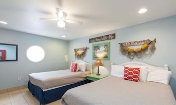 Bahia Mar 478F 2 Bedroom Condo By Redawning,6300 Padre Boulevard,3 star