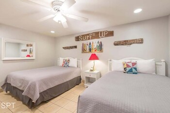 Bahia Mar 418 2 Bedroom Condo By Redawning,6300 Padre Boulevard,3 star
