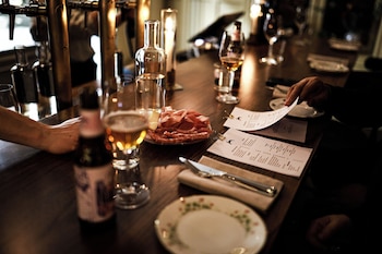 hotell and vardshuset clas pa hornet