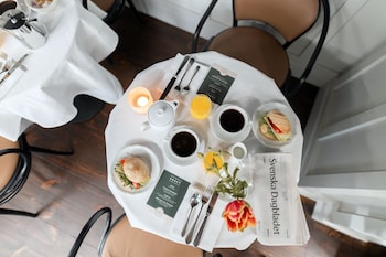 hotell and vardshuset clas pa hornet