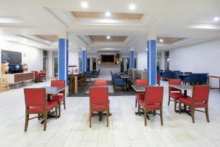 holiday inn express and suites tucson by ihg