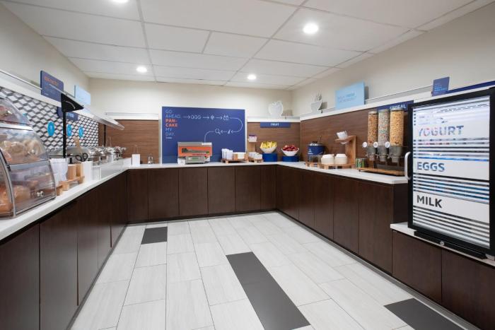 holiday inn express and suites tucson by ihg