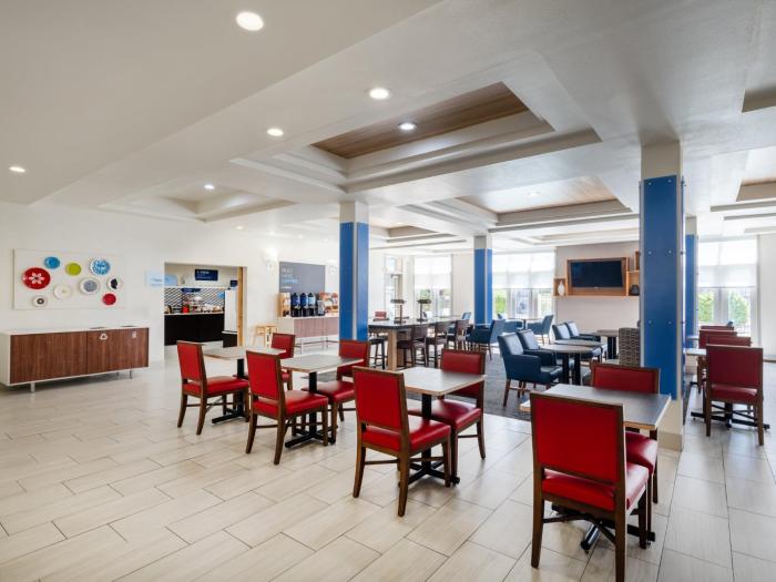 holiday inn express and suites tucson by ihg
