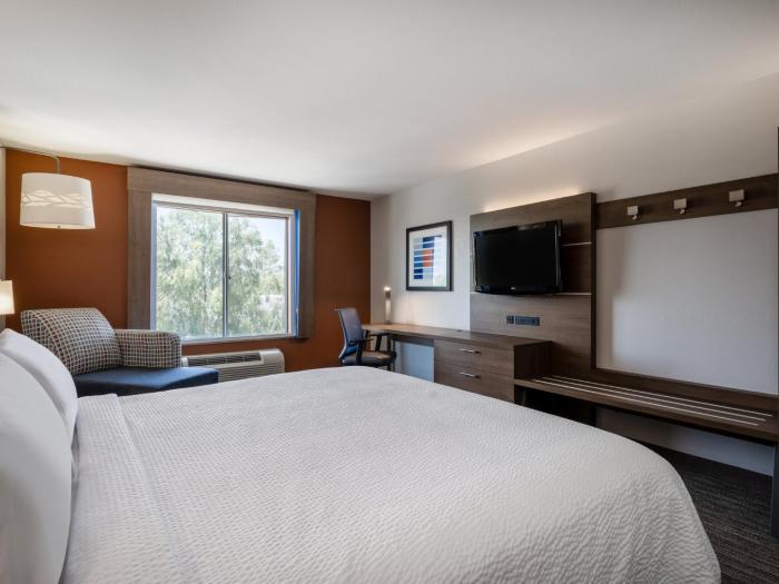 holiday inn express and suites tucson by ihg