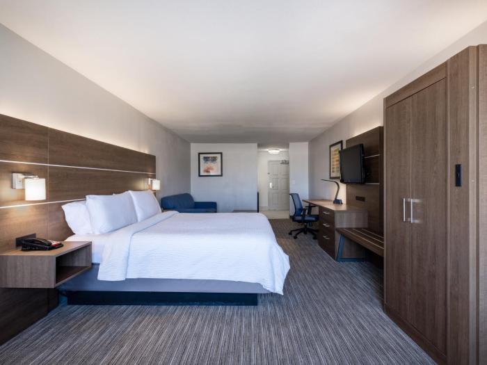 holiday inn express and suites tucson by ihg