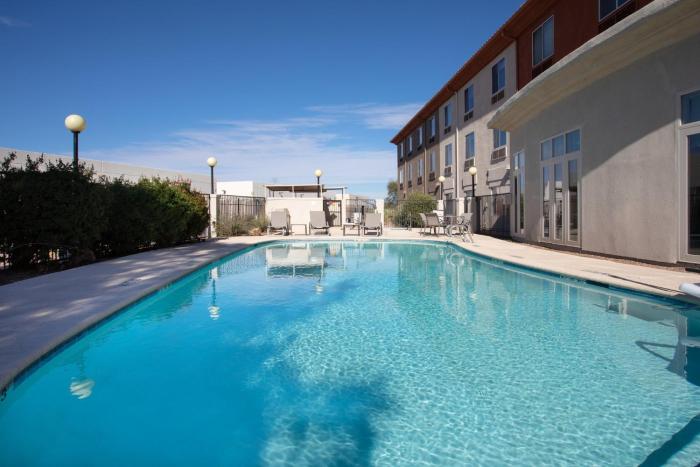 holiday inn express and suites tucson by ihg