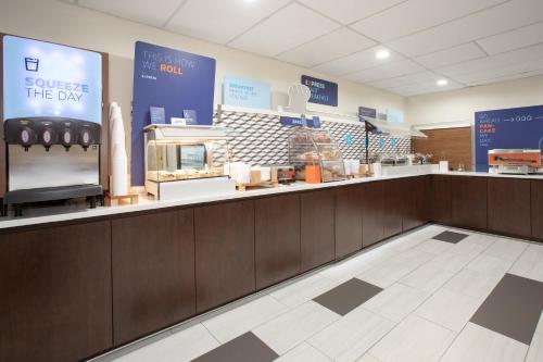 holiday inn express and suites tucson by ihg
