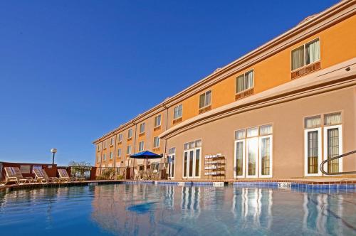 holiday inn express and suites tucson by ihg