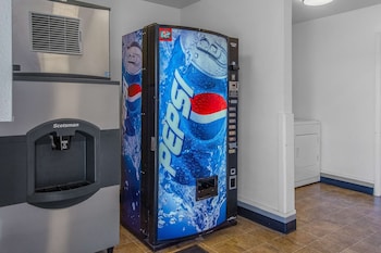 motel 6 madras or