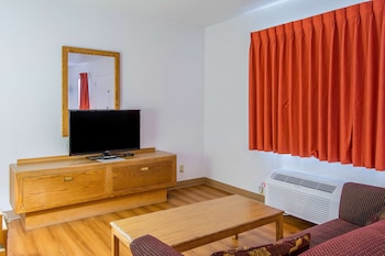 motel 6 madras or