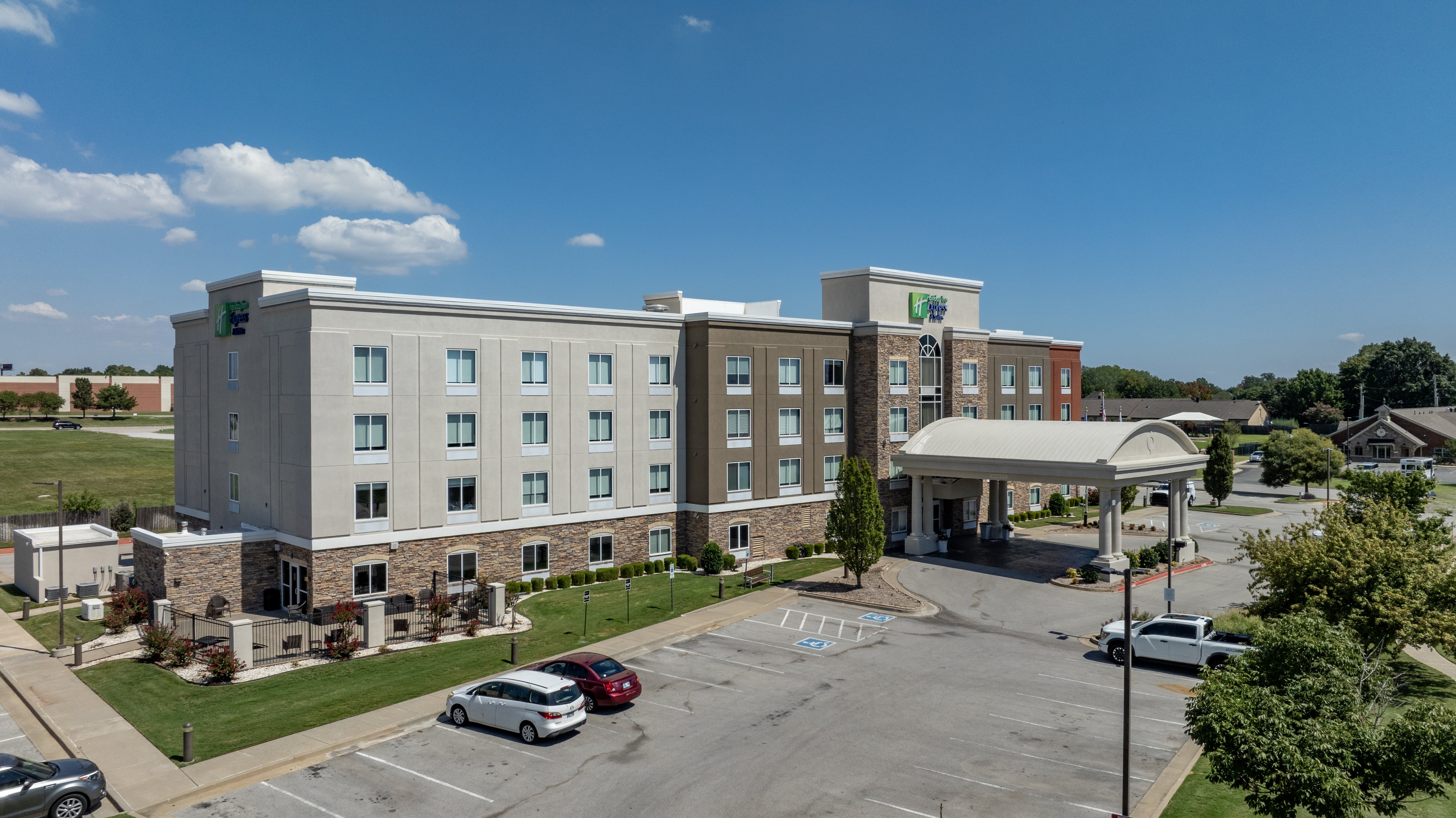 holiday inn express tulsa south bixby by ihg