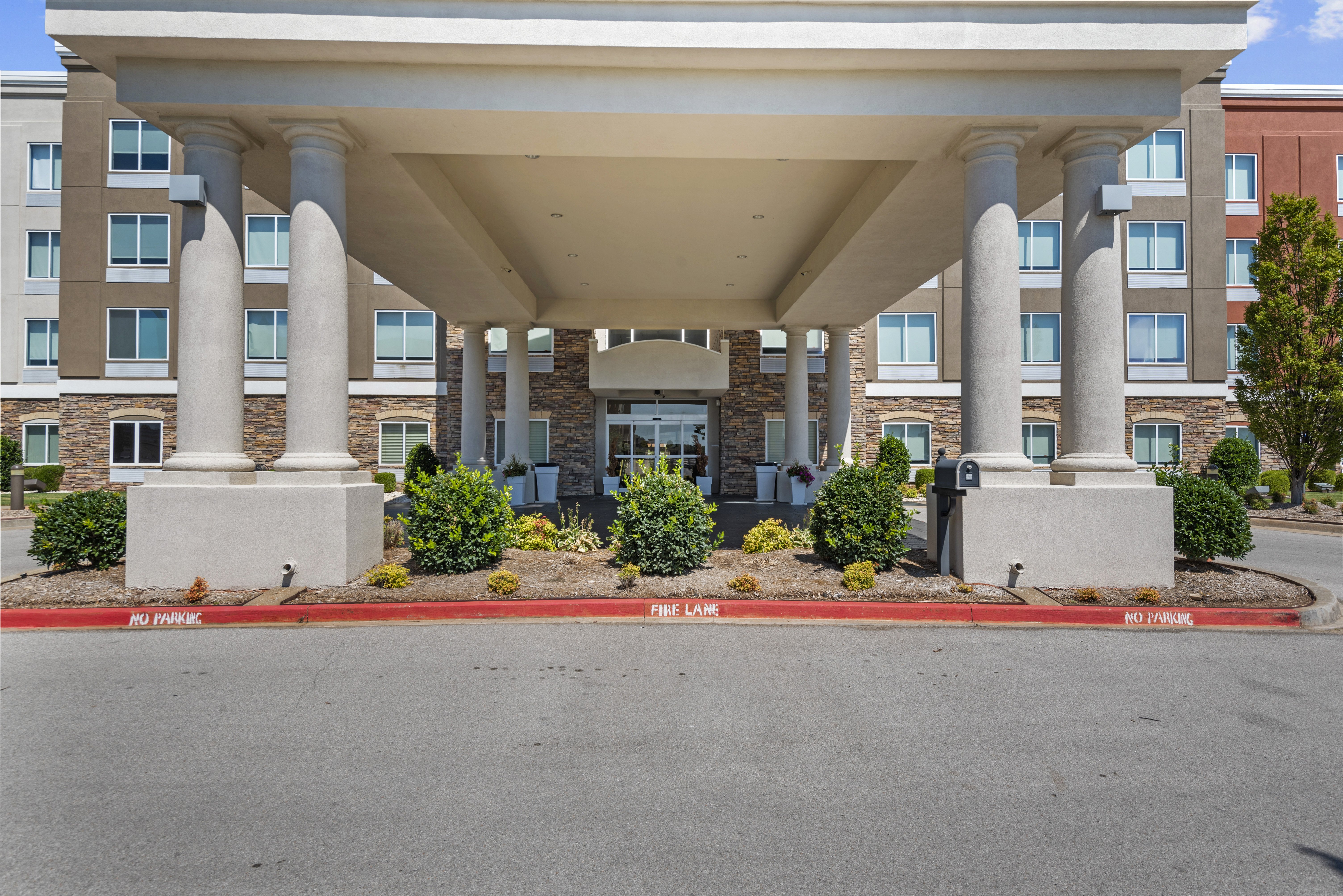 holiday inn express tulsa south bixby by ihg