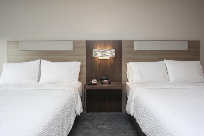 holiday inn express tulsa south bixby by ihg