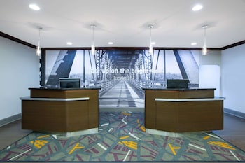 La Quinta Inn & Suites By Wyndham Tupelo,Mississippi>>Tupelo,3 star