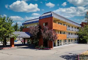 olympic inn and suites