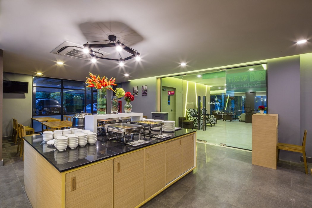 livotel hotel kaset nawamin bangkok