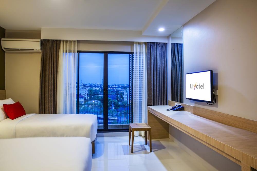 livotel hotel kaset nawamin bangkok