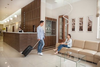 hotel cesarskie ogrody