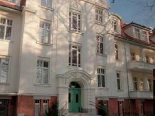hotel cesarskie ogrody