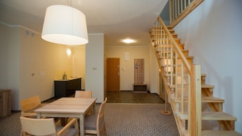 hotel cesarskie ogrody